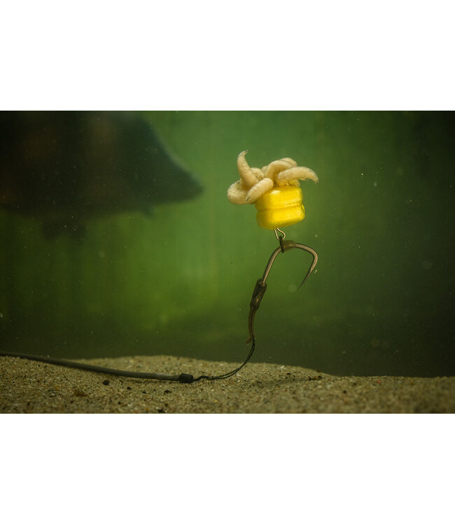 Pole Position Corn Maggot Clip – Kunstmais mit Madenclip