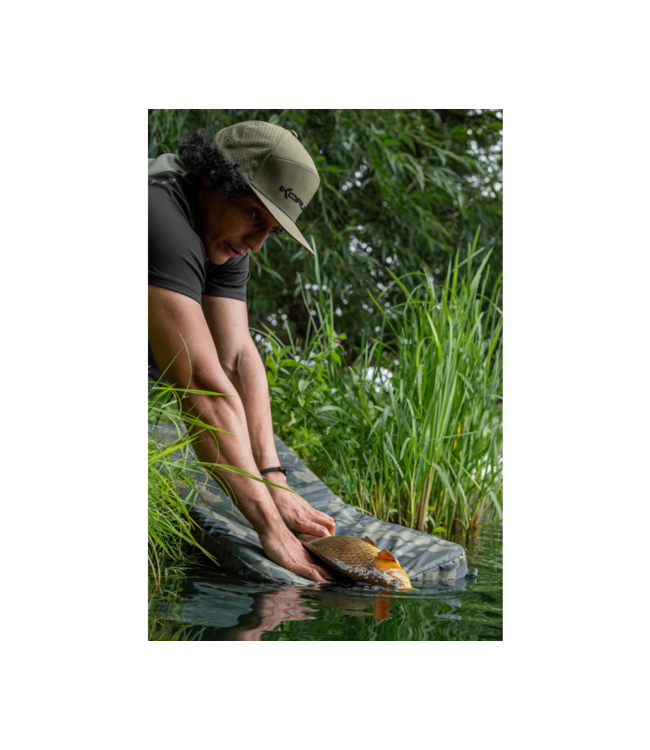 Korum Camo Fishcare Set Tapis de Réception et Sling