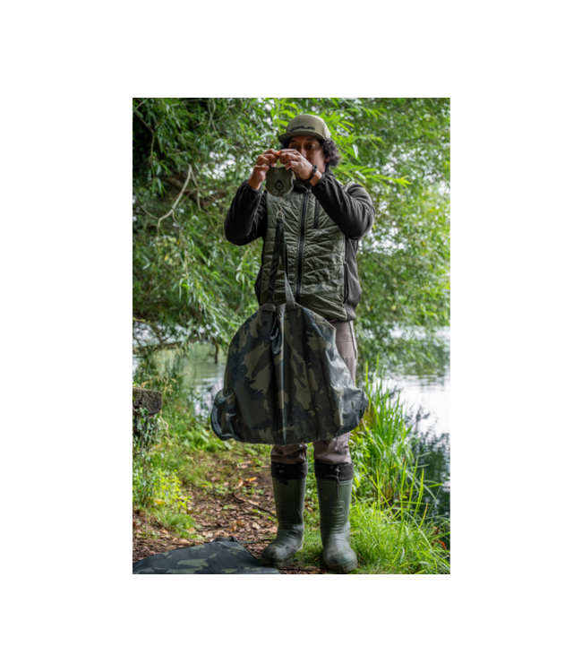 Korum Camo Fishcare Set Tapis de Réception et Sling