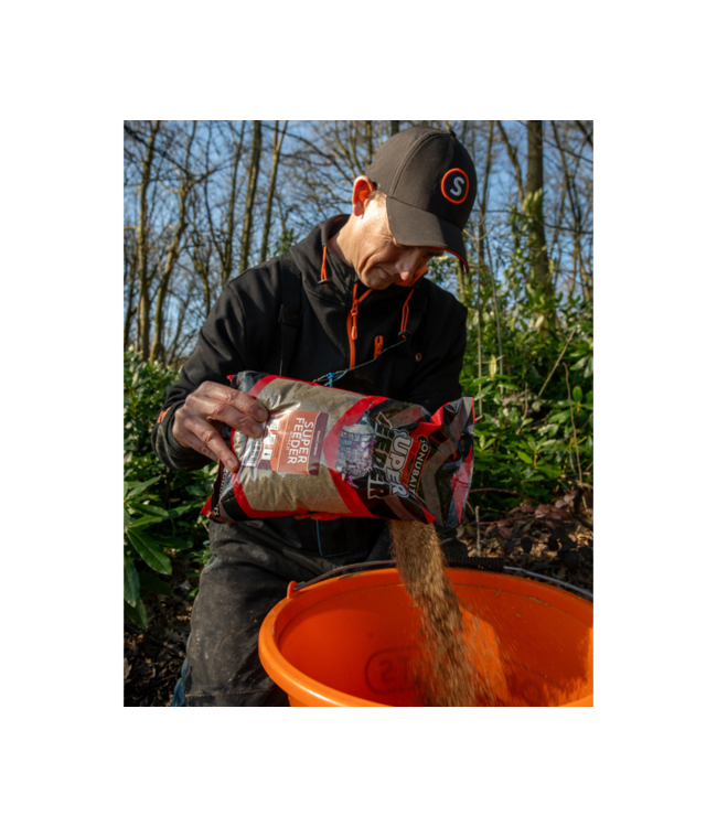 Sonubaits Super Feeder Roach 2kg – Fischmehlfreies Groundbait mit Hanf, Koriander und Vanille für Feeder- und Posenangeln