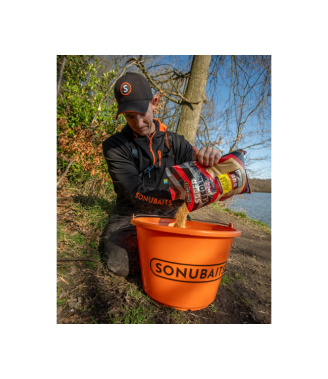 Sonubaits Super Feeder Bream 2kg – Amorce Sans Farine de Poisson avec Mélange Céréalier Riche en Biscuit pour Feeder et Flotteur