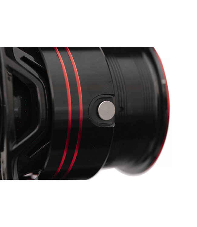 Drennan Red Range 4K Feeder Reel – Kompakte 4K Feederrolle mit 5+1 Lagern, Frontbremse und Aluminiumspule für 100m 6-8lb Schnur