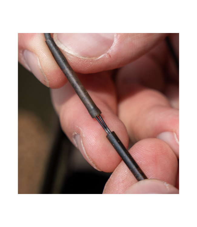 Avid Carp Outline Bag Stem Tungsten Tubing Kit Ring Swivel 3 stuks – All-in-One Tungsten Tubing Set met Ring Swivel, 3x 75cm Rig Tube en Long Bag Stems