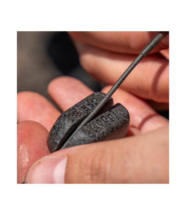 Avid Carp Outline Bag Stem Tungsten Tubing Kit Quick Change 3 pièces – Kit Tungsten Tout-en-Un avec QC Swivel, 3x 75cm de Rig Tube et Long Bag Stems