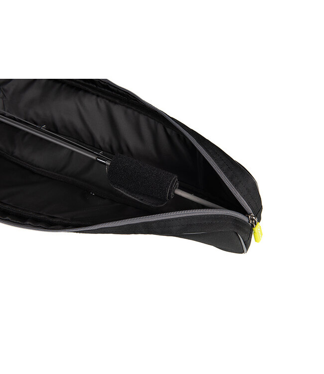 Matrix Single Rod Sleeve 1.75m of 1.95m – Gevoerde Hengelfoudraal voor 1 Feederhengel of Wagglerhengel met Grote Rits en Draaggrepen