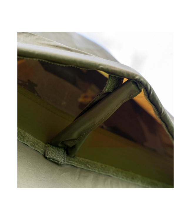 Avid Carp InflataHouse Compact – Opblaasbare Shelter met Tunnel Porch, Vapour Shield, 10.000mm Waterkolom en Snelle 1-Persoons Opbouw