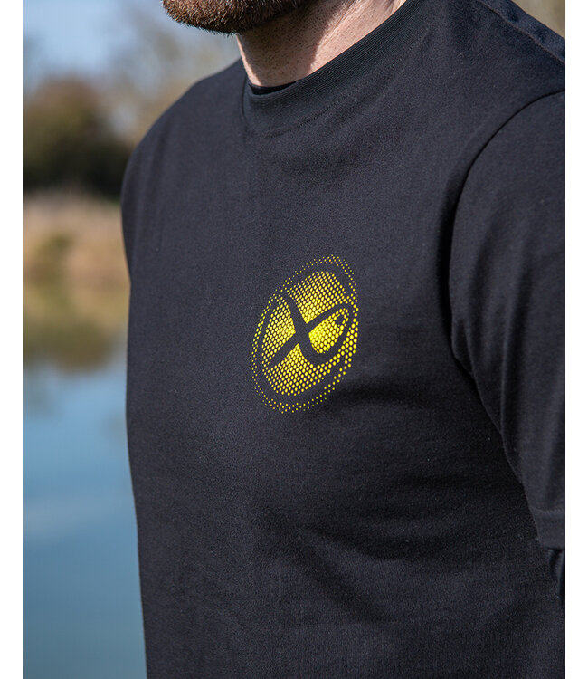 Matrix Large Fade Logo T-Shirt Black-Lime – Schwarzes Baumwoll-T-Shirt mit Großem Lime Matrix Logo auf dem Rücken und Logo auf der Brust