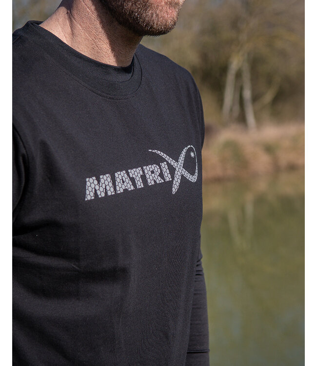 Matrix Large Fade Logo T-Shirt Black-Grey – Zwart Katoenen T-Shirt met Groot Grijs Matrix Logo op de Rug en Logo op de Borst