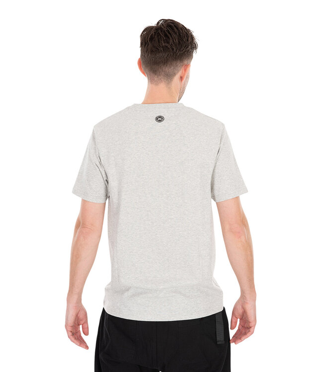 Matrix Large Mesh Logo T-Shirt Grey – Graues Baumwoll-T-Shirt mit Großem Schwarzem Matrix Logo auf der Linken Schulter und Disc Logo im Nacken