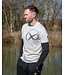 Matrix Large Mesh Logo T-Shirt Grey – T-Shirt Gris en Coton avec Grand Logo Matrix Noir sur l’Épaule Gauche et Logo Disc dans le Cou