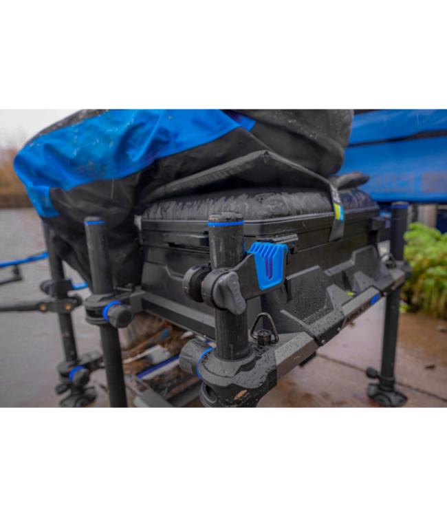 Preston Offbox Landing Net Holders – 2-teiliges System zur Sicheren Fixierung deines Kescherstabs an Sitzkiepe und Angelstuhl