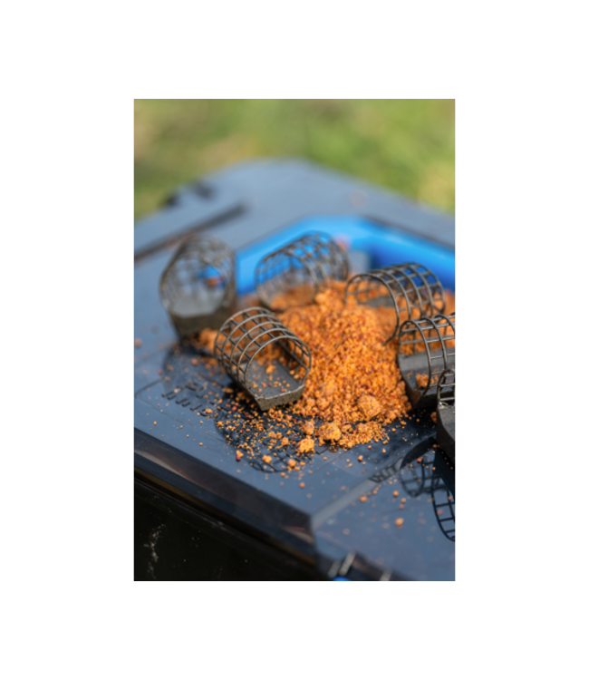 Preston Flow Mesh Feeder Small, Medium oder Large – Futterkorb mit Wire Mesh Design und Flacher Beladung für Optimale Präsentation in Tiefen und Strömenden Gewässern