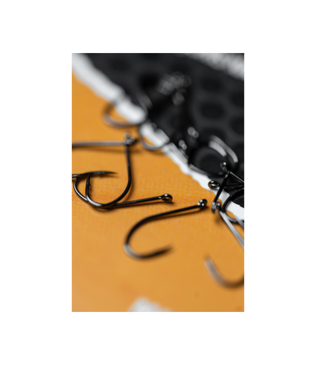 Preston Natural N-30 Eyed-Barbed – Ooghaak met Weerhaak, Medium Draad en Gebogen Punt voor Wormen, Mais en Band’ums