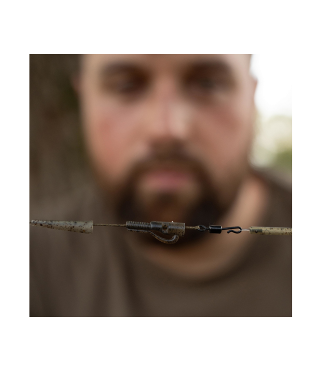 Avid Carp Outline FleckTone Pinned Lead Clips 10pcs – Robuuste Lead Clips met Locking Pins voor Veilige Loodvrijgave, Zware Loden en Running Style Montages