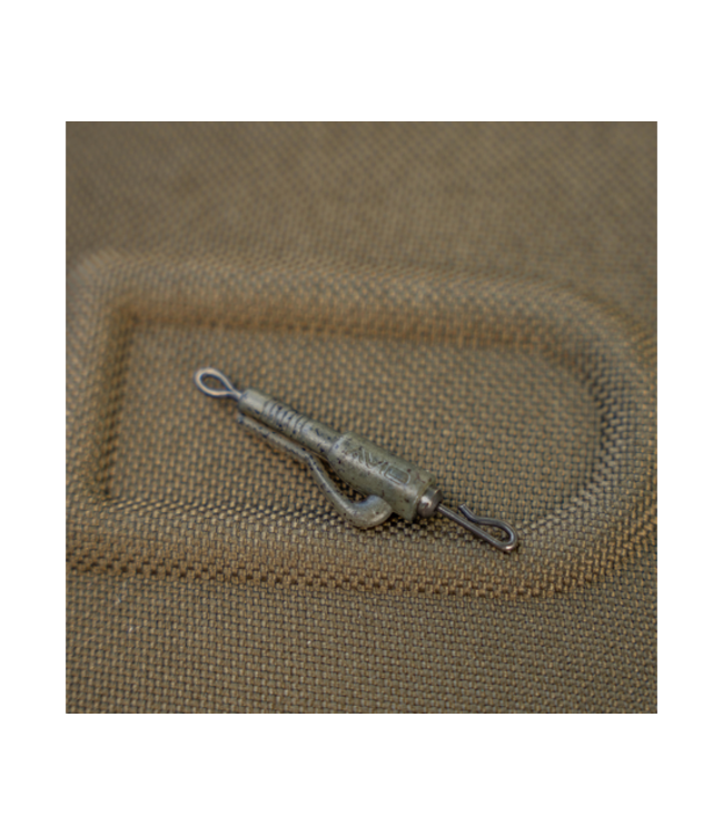 Avid Carp Outline Flecktone Fused Lead Quick Change Clips – Gestroomlijnde Camouflage Lead Clips met Geïntegreerde Quick Change Swivel