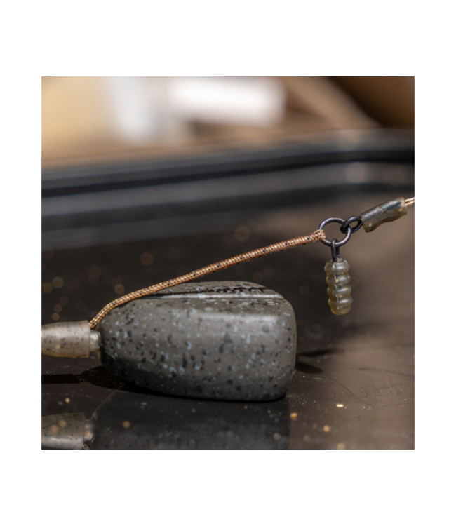 Avid Carp Outline Flecktone Drop-Off Inline Kit – Veilige Camouflage Set met Drop-Off Pegs en Tail Rubbers voor Inline Lood