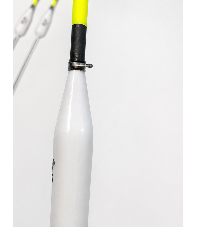 Reniers Fishing Flotteur RF Corn – Flotteur Solide en Balsa pour Babycorn et Maïs avec Antenne Multicolore de 3mm et Quille Métallique