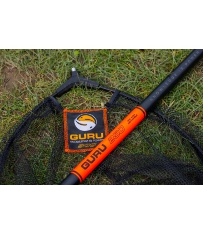 Guru Combo Compact Telescopic Landing Net 2.50m + 50cm Netz – Teleskopischer Kescherstab mit leichtem Aluminium-Kescherkopf