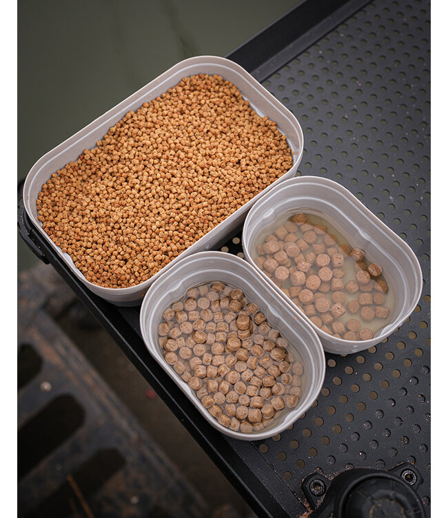 Matrix Mini Expander Tub 0.5 Pint – Boîte à Appâts Compacte avec Couvercle Hermétique pour Pellets Expander et Petites Esches