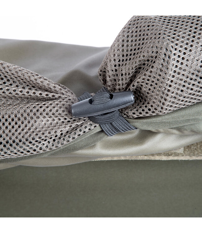 Sonik Proguard Framed Cradle – Ruime Karper Cradle met Verstelbare Poten, Fish-Friendly Voering en Afsluitbare Mesh Flap