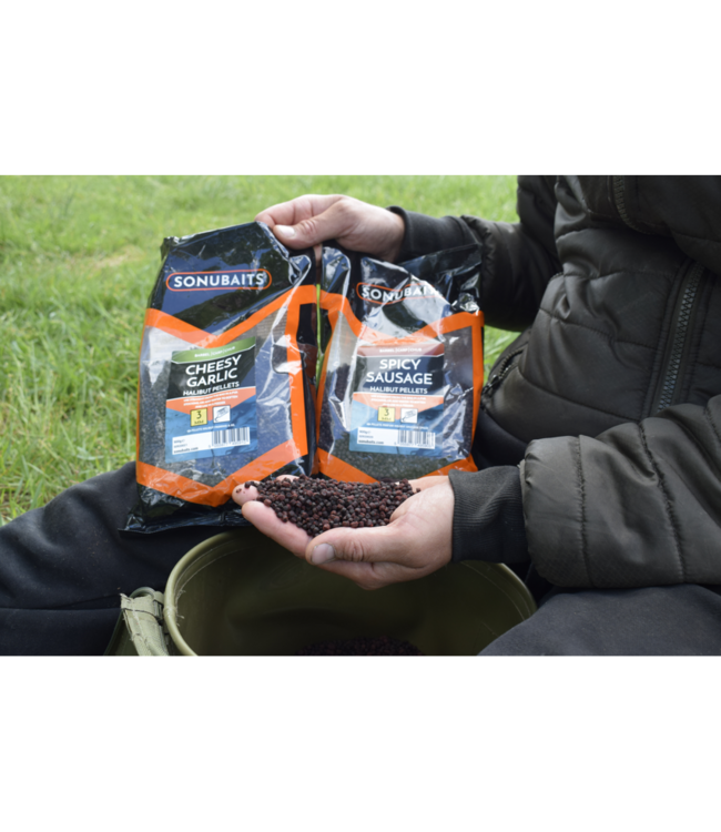 Sonubaits Halibut Spicy Sausage Pellets 3mm – Tiefrote Halibut Pellets mit starkem Spicy Sausage Aroma für Feeder- und Flussangeln