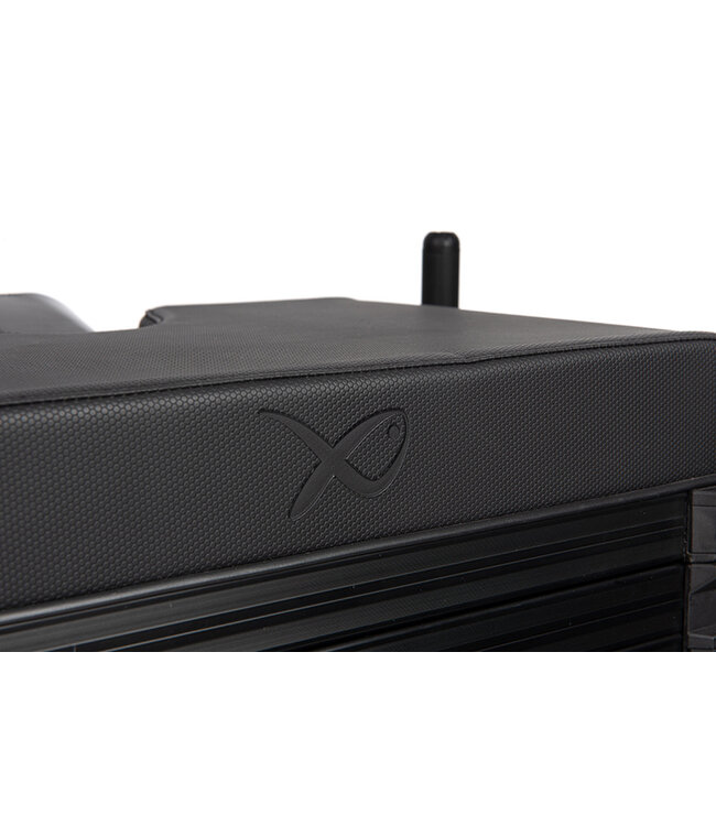 Matrix F25 Pro Super Lite Seatbox Black – Station Aluminium Légère avec Pieds 25mm, Deep Side Drawer et Siège Rembourré