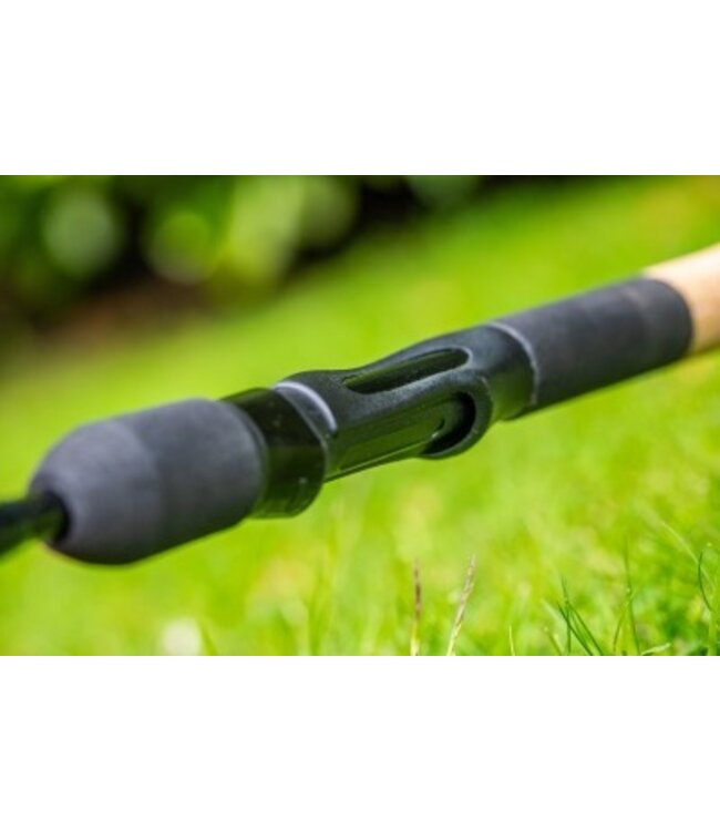 Guru A-Class Power Distance Feeder – 3-Delige Afstandsfeederhengel in 12ft en 13ft met 24/30T Carbon Blank en DT Quivertips