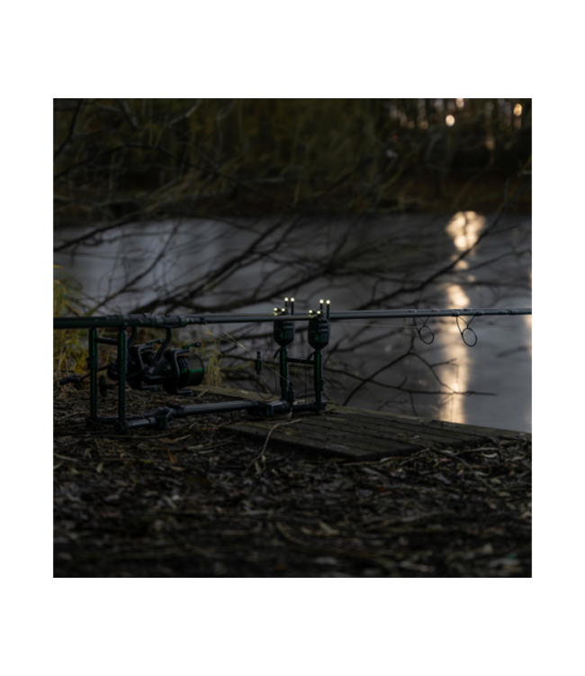 Avid Carp VTX+ Illum Snag Ears – Snag Ears Lumineux avec Backplate USB-C, Pointes LED et Mode Nightlight pour Détecteurs VTX+