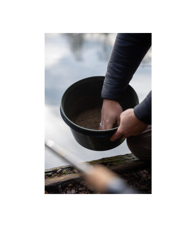 Korum EVA Solid Groundbait & Riddle Bowl Deep – Bassine EVA Profonde avec Coque Rigide pour Mélanger et Tamiser les Amorces