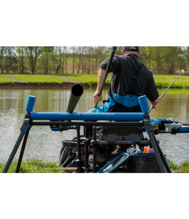 Preston Ignition Pole Roller – Rouleau de Déroulement Compact pour Cannes au Coup avec Pieds Télescopiques