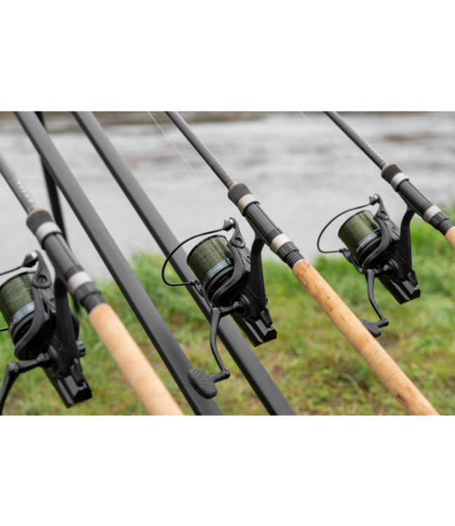Korum Deluxe River Tripod 3 Rod Wide – Extra Stabiele Hengelsteun voor 3 Hengels
