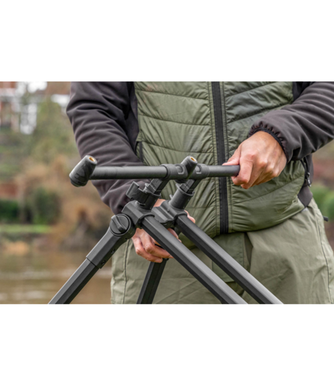 Korum Deluxe River Tripod 3 Rod Wide – Trépied Très Stable pour 3 Cannes