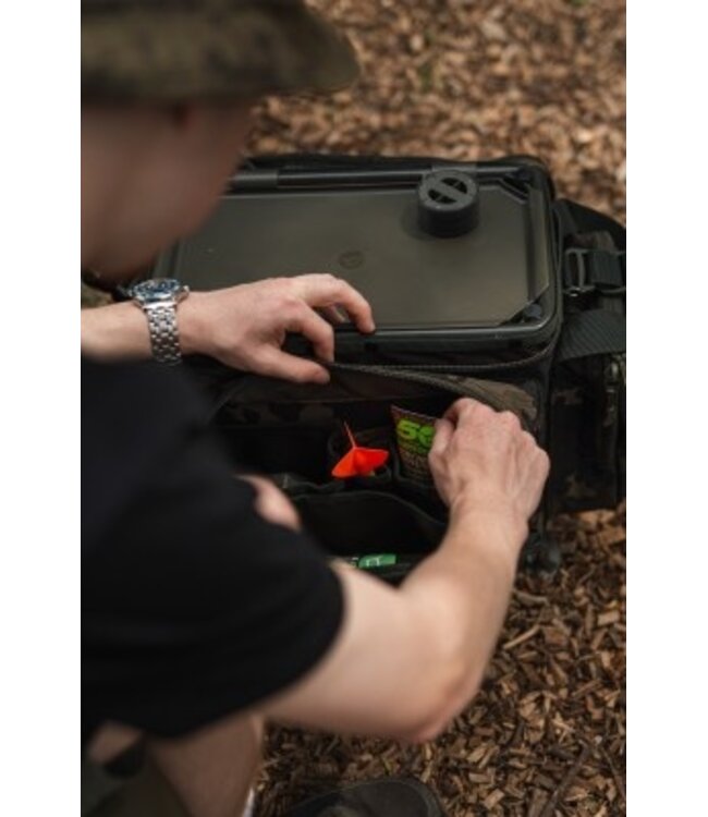 Korda Compac Framed Carryall Small Dark Kamo – Sac Rigide 25L avec Cadre Aluminium