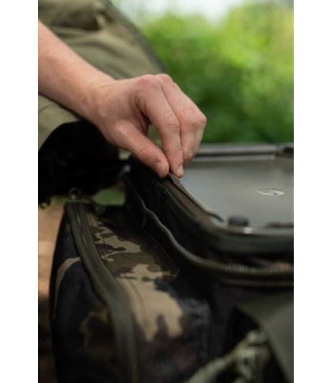 Korda Compac Framed Carryall Extra Small Dark Kamo – Compacte 20L Carryall met Aluminium Frame