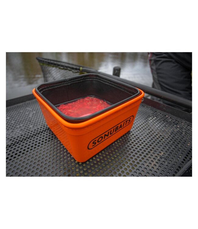 Sonubaits EVA Bait Tub & Strainer Set – EVA-aasbak met zeefinzet