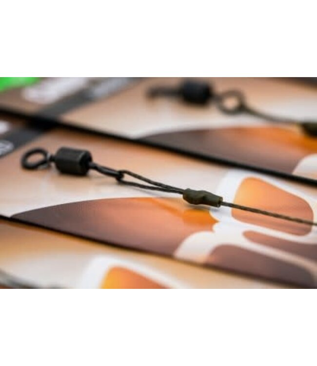 Korda Korda Dark Matter Carp Ready Rig Barbed – Bas de Ligne Carpe Wide Gape Prêt à Pêcher