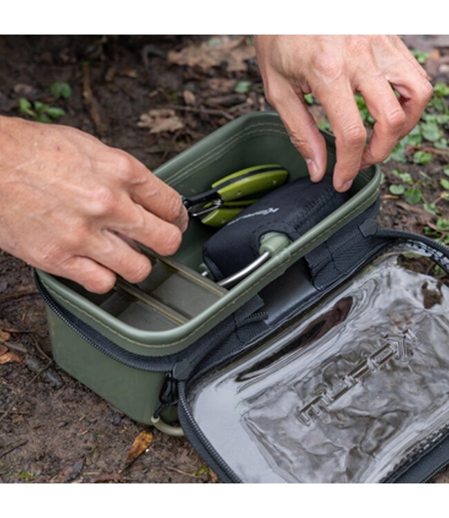 Korum Expedition EVA Hard Pouch – Stevige Opbergtas voor Visaccessoires