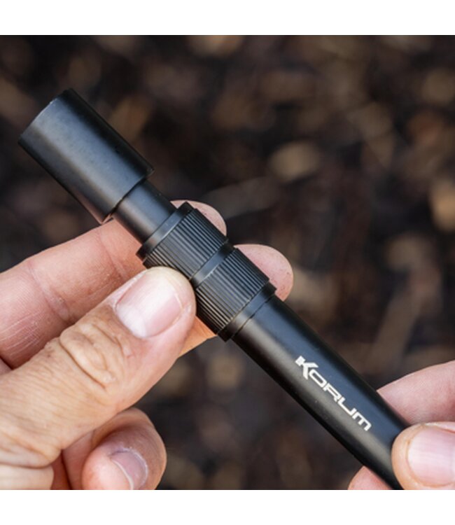 Korum Twist Lock Screwpoint Bankstick – Telescopische Bankstick met Schroefpunt