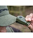 Korum Portable Hat Clip Light – Oplaadbare Cliplamp met Bewegingssensor 300lm