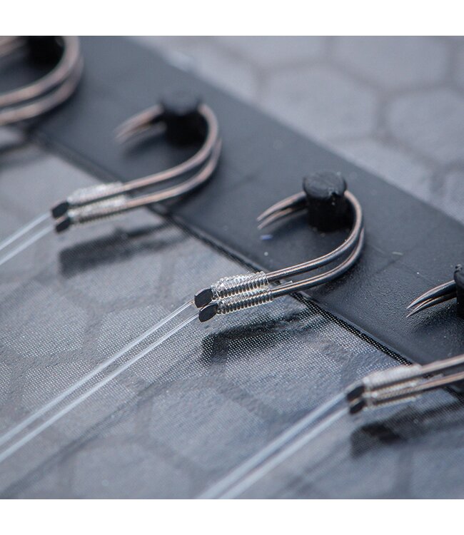 Matrix X1 Commercial Carp Rigs 15cm Barbless – Fertig Gebundene Karpfenvorfächer 8St.