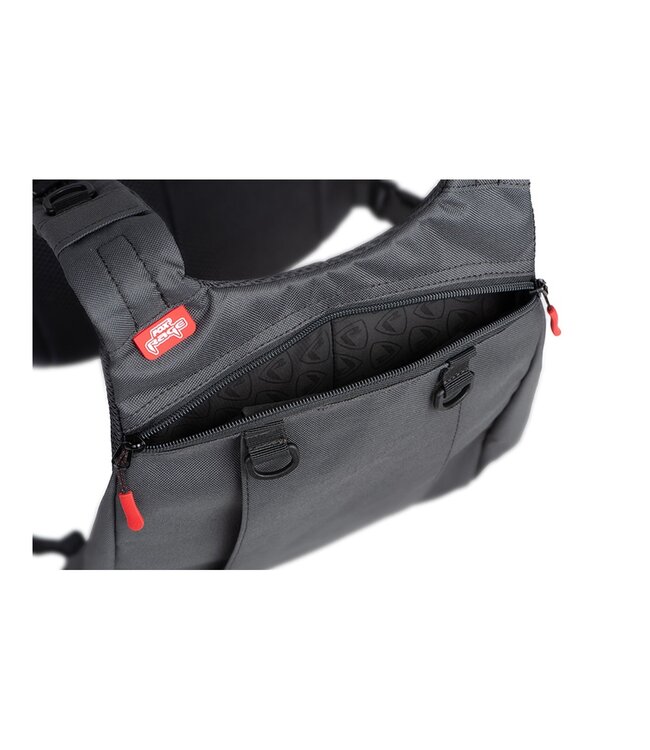 Fox Rage Chest Pack – Mobiele Roofvistas met Voor- en Achteropslag en 2 Tackleboxen
