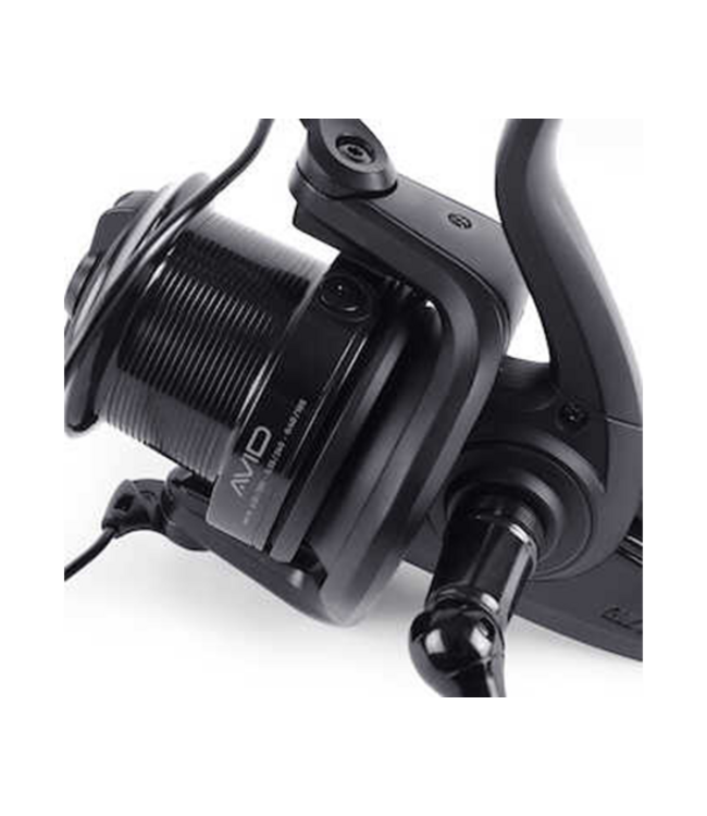 Avid Carp AV 8000 – Compacte Big Pit Karpermolen met Rapid Drag