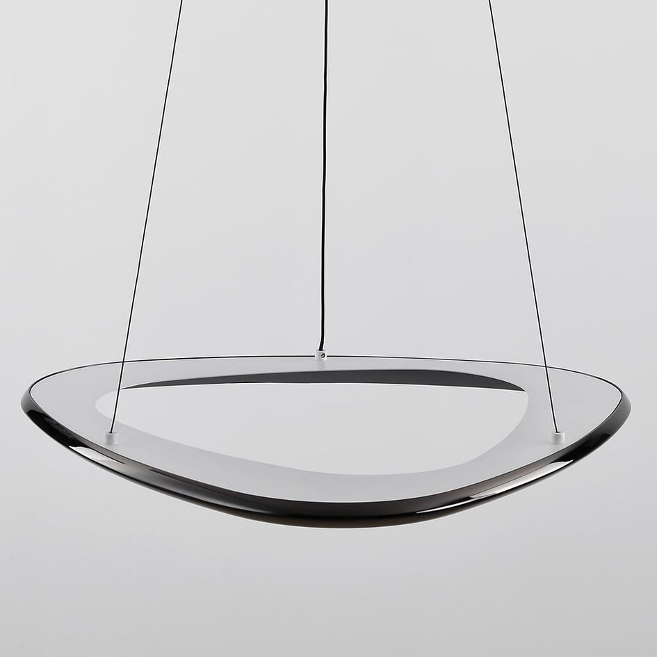 Hängeleuchte Celda mit 3-stufig dimmbaren LEDs in schwarz-chrom