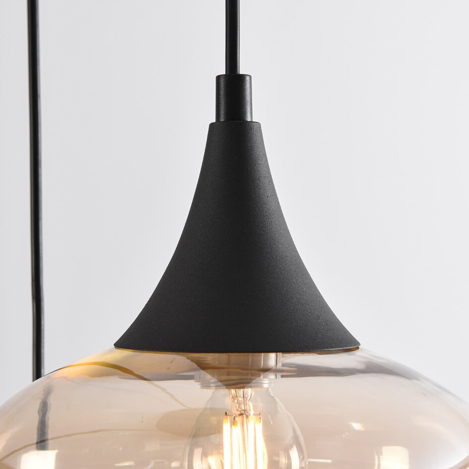 Moderne Pendelleuchte mit amber Glas, 3-flammig - Loua