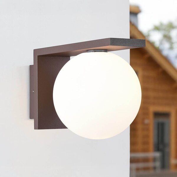Außenwandleuchte braun mit milchig weißem Polycarbonatschirm - Luna