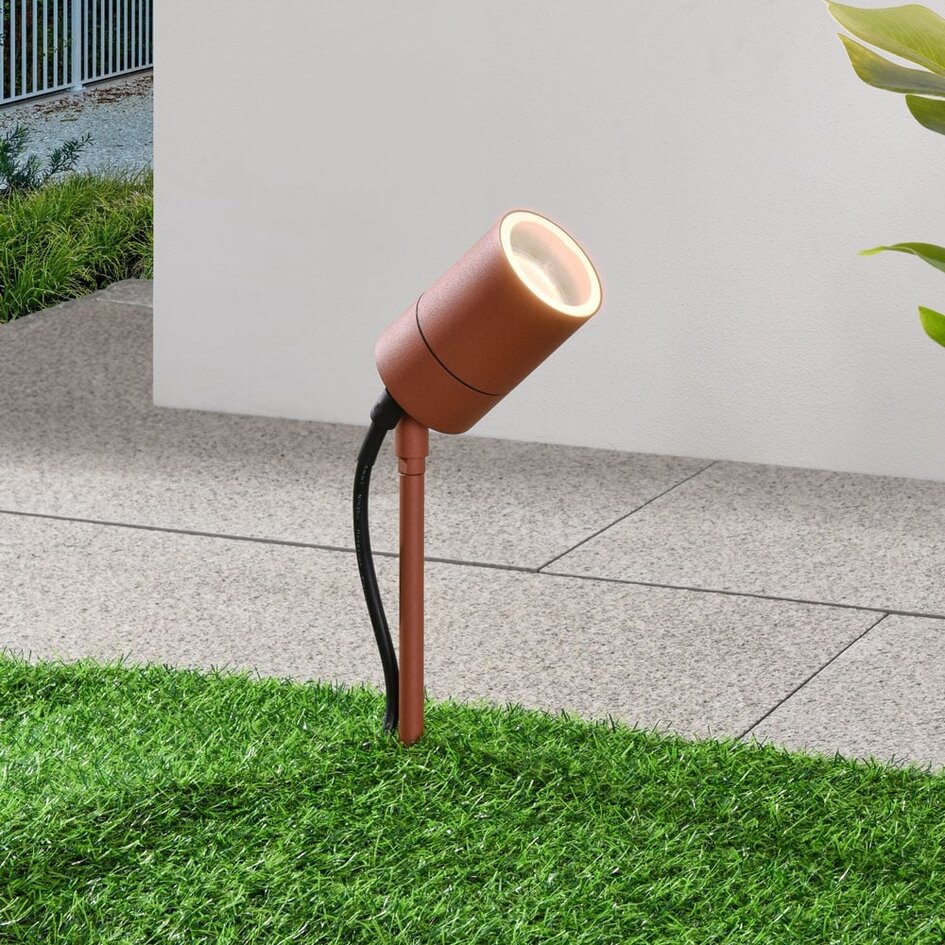 Moderner Gartenstrahler Clark - rostbraun