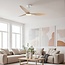 Oiseau Deckenventilator mit dimmbaren LEDs und Flügeln aus hellem Holz