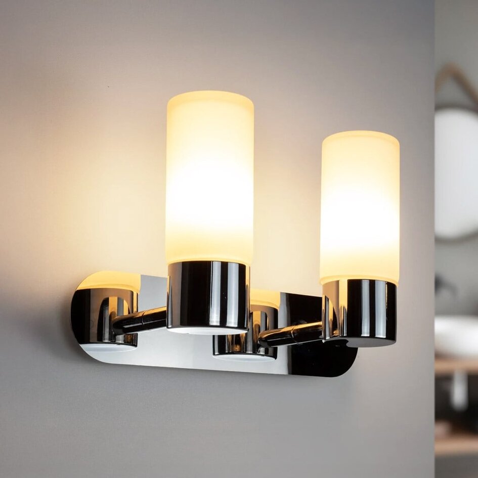 Zeitgenössische Badezimmer-Wandleuchte mit Chrom, IP44 - Estera