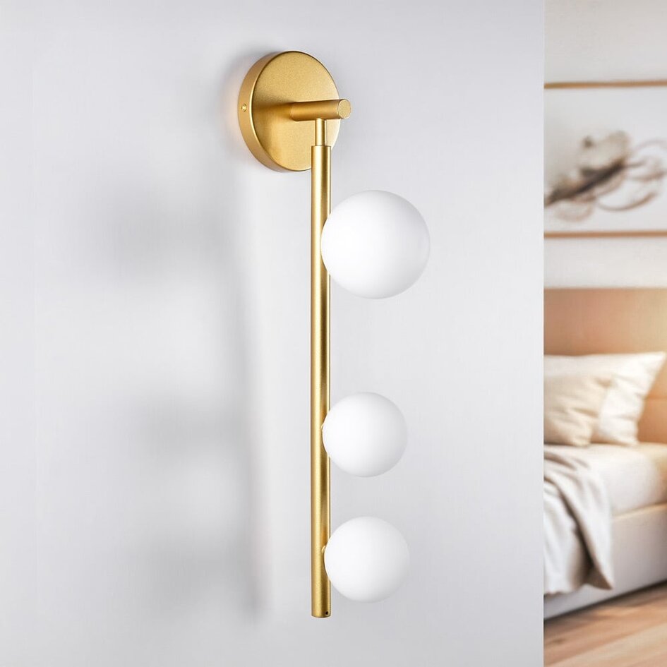 Goldene Wandlampe - Taj