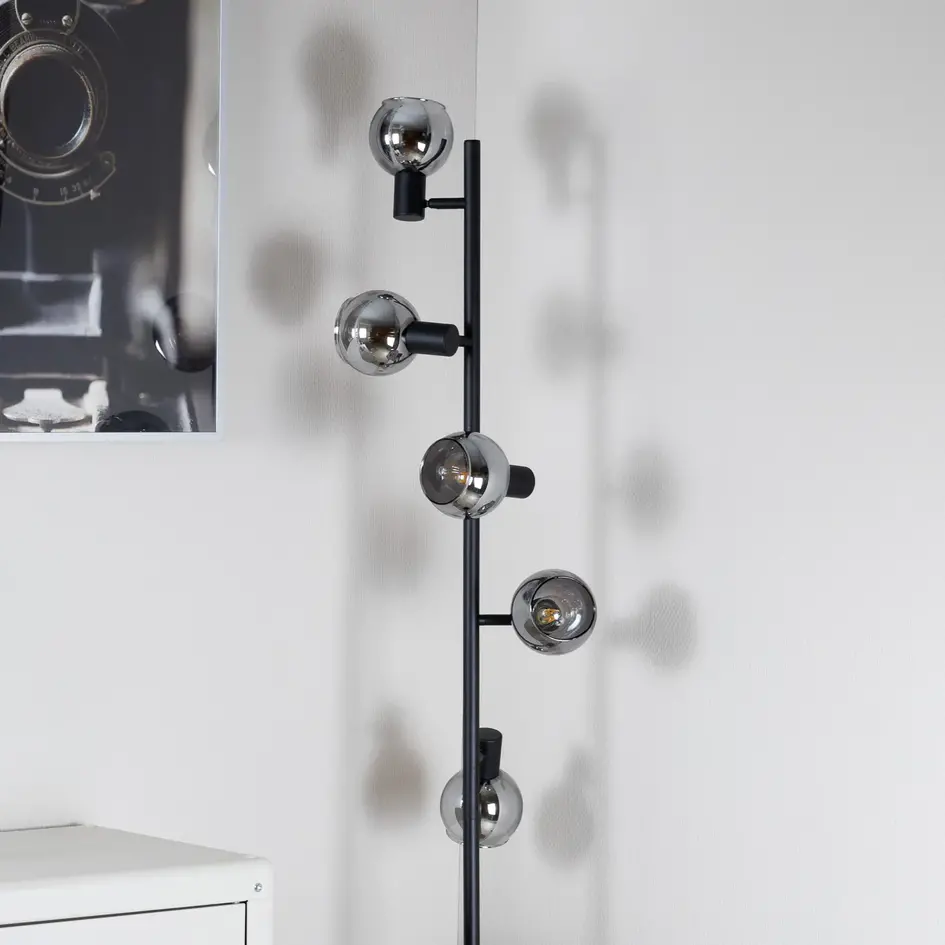 Industrielle mattschwarze Stehlampe mit Rauchglas 5-flammig - Lexington